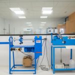 dos equipos de laboratorio para ensayos mecánicos - labetec